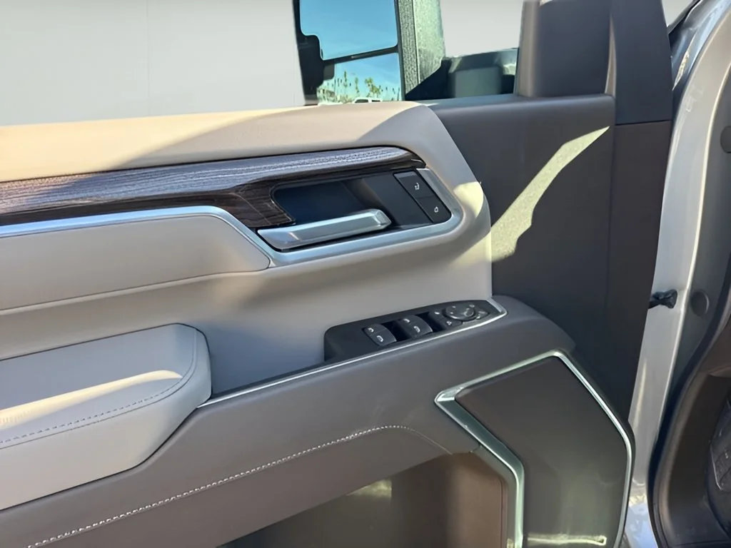 New 2026 Sterling Gray Metallic Chevrolet LT image 11