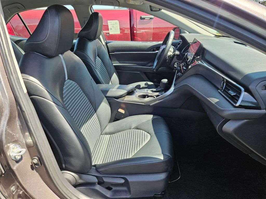 Used 2024 Predawn Gray Mica Toyota SE image 30
