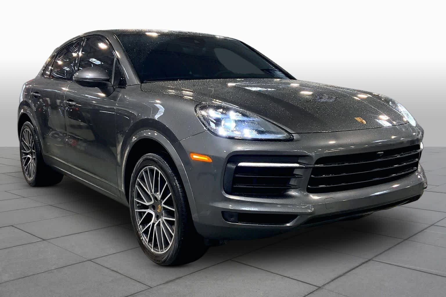 Used 2021 Quartzite Grey Metallic Porsche  image 3
