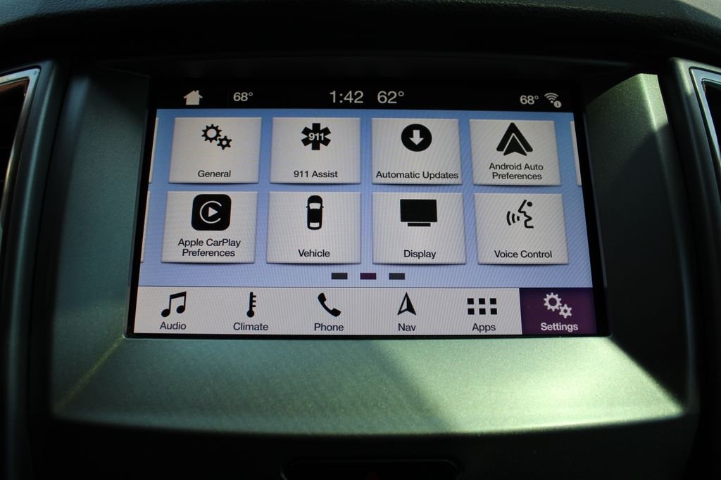 Used 2019 Gray Ford XLT image 36