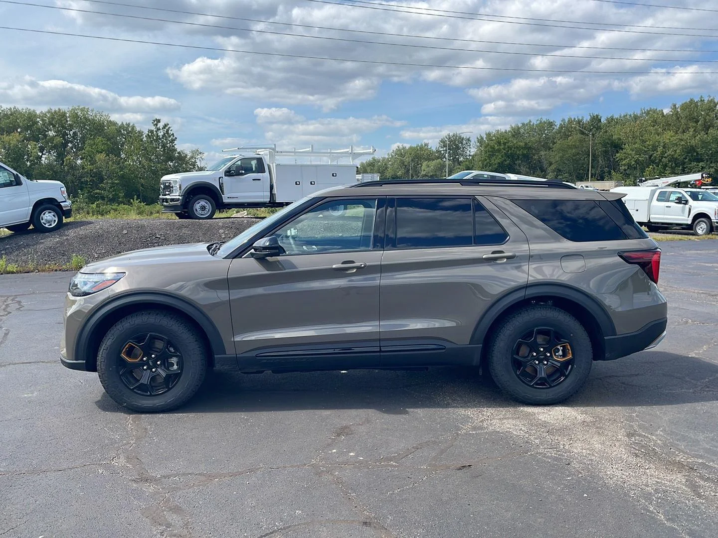 New 2026 Marsh Gray Ford Tremor image 2