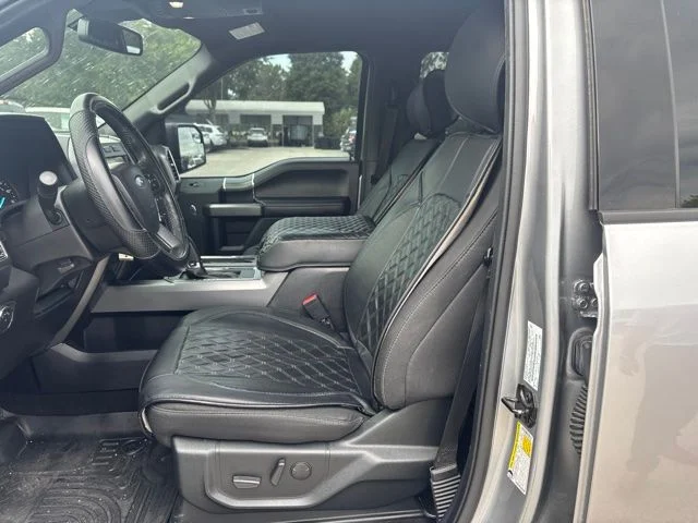 Used 2020 Silver Ford XLT image 9