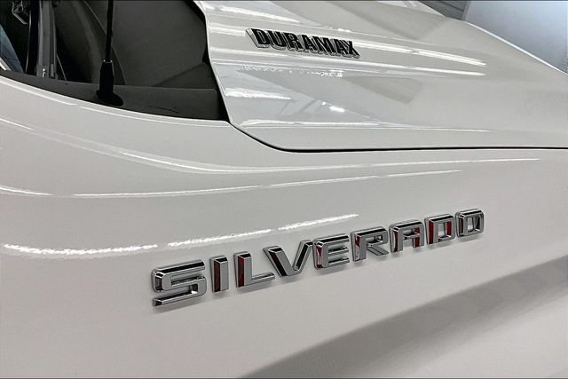 2023 Chevrolet Silverado 1500 LT - Photo 11