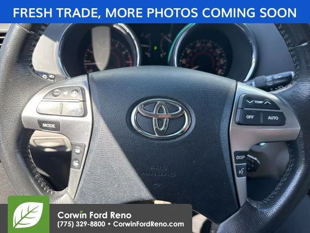 Used 2011 Gray Toyota Limited image 13