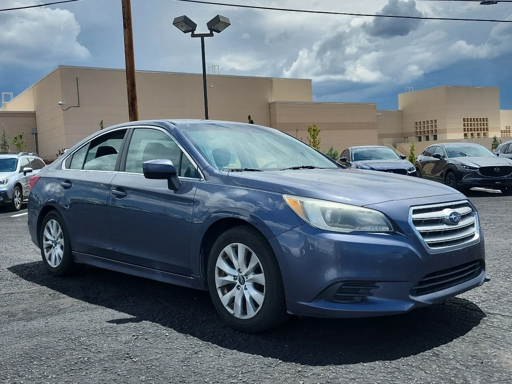 Used 2017 Carbide Gray Metallic Subaru Premium image 3