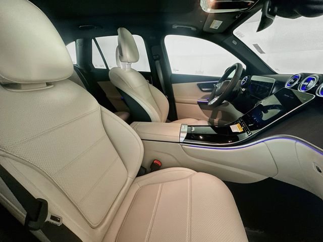 New 2026 Graphite Grey Metallic Mercedes-Benz GLC 300 image 28