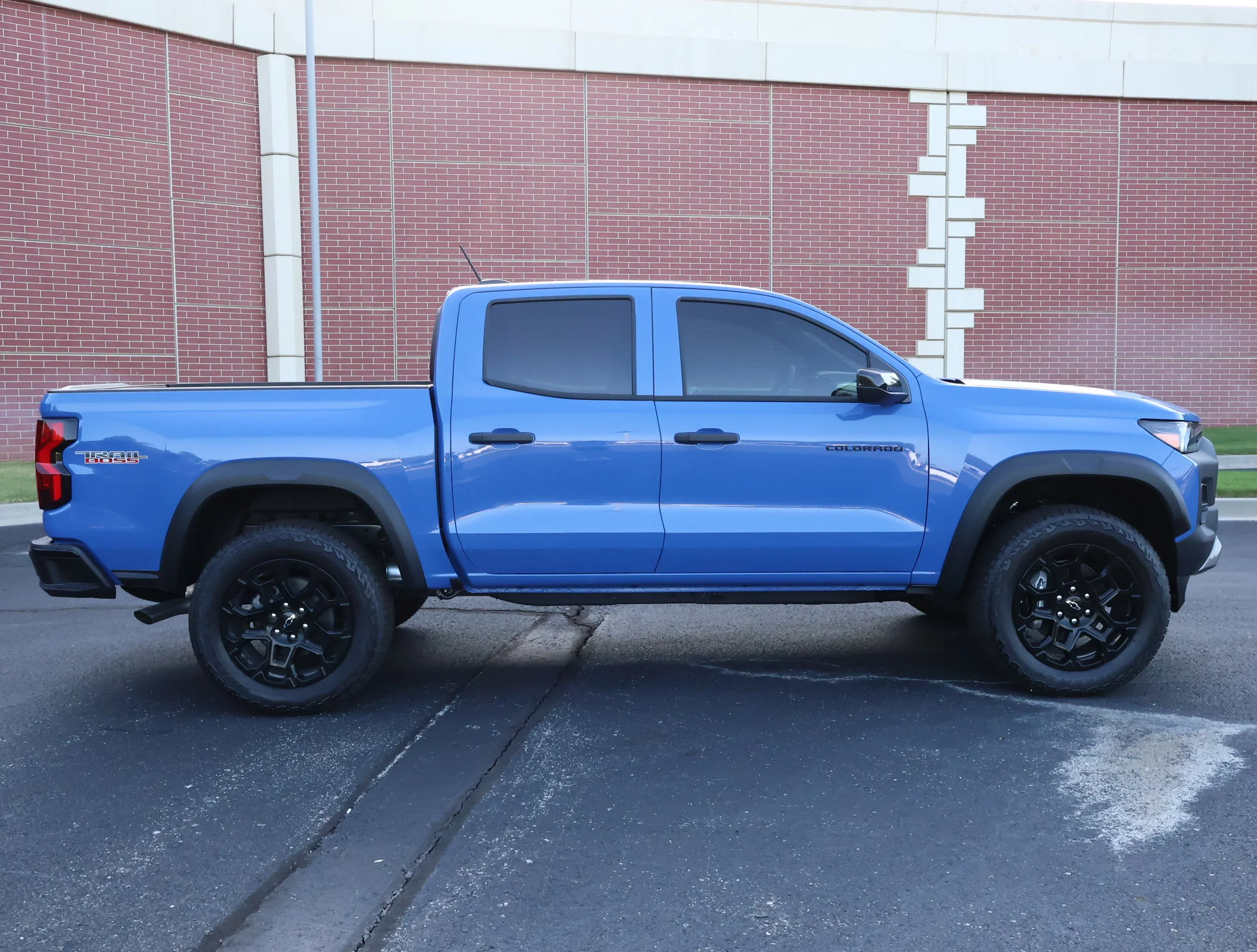 2026 Chevrolet Colorado Trail Boss - Photo 26
