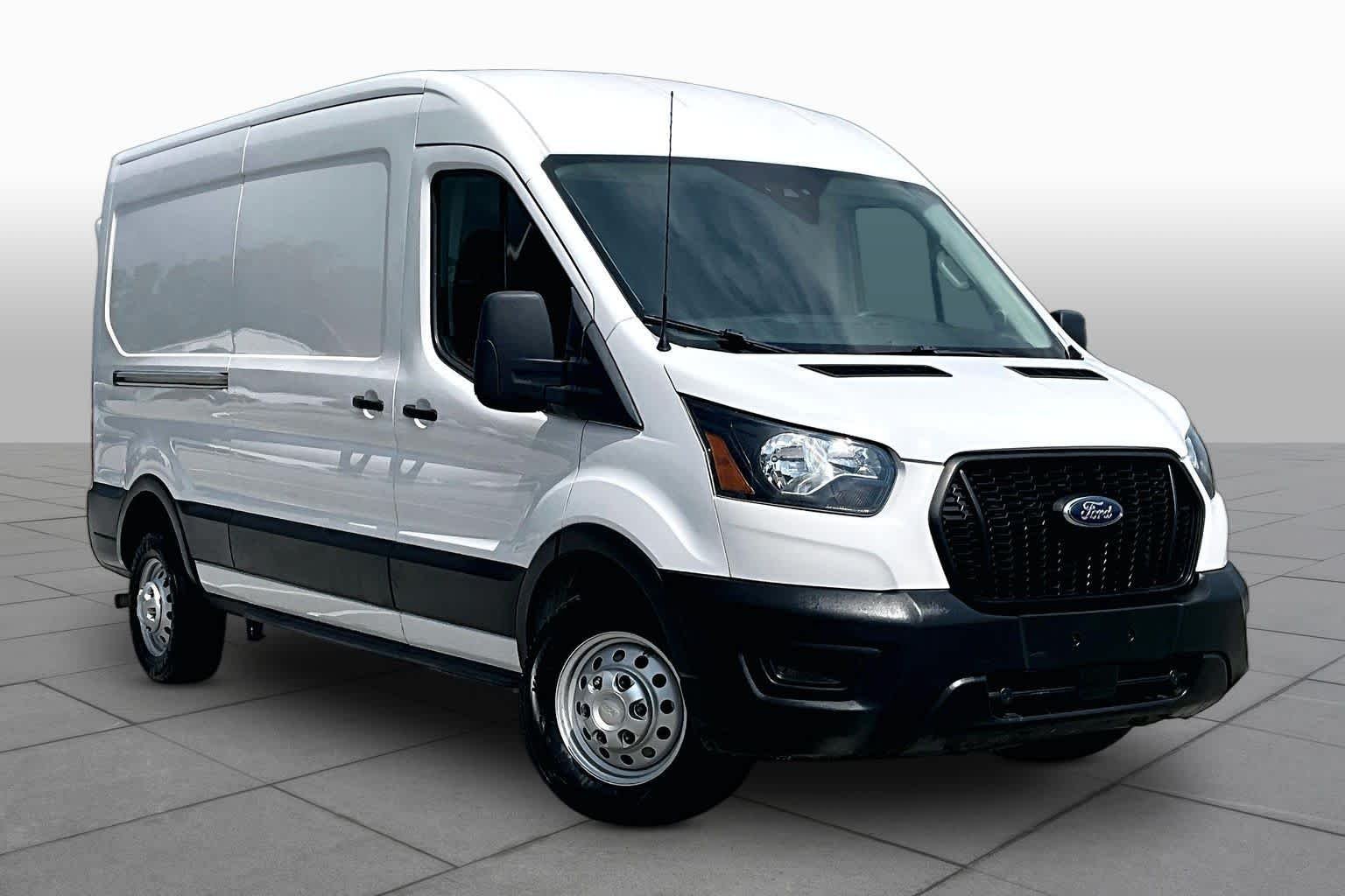 Used 2023 Oxford White Ford  image 3