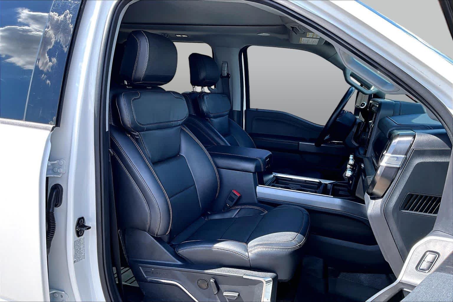 Used 2023 Star White Ford LARIAT image 9