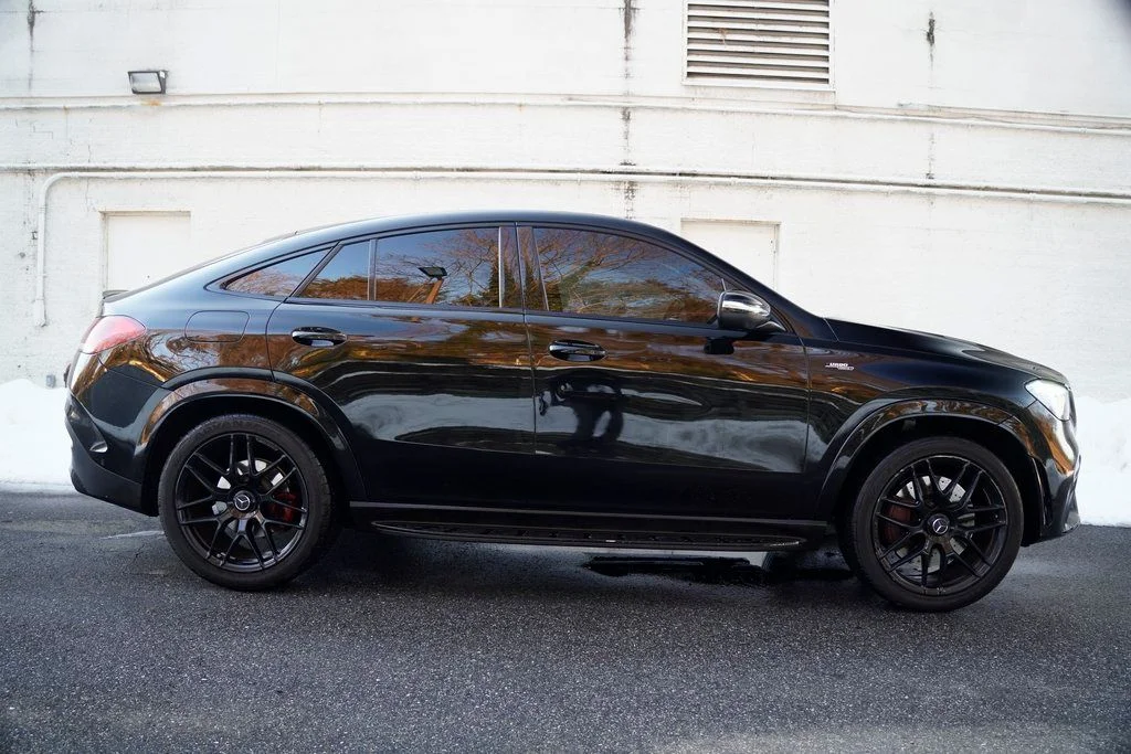 Used 2021  Mercedes-Benz GLE 53 AMG® image 8