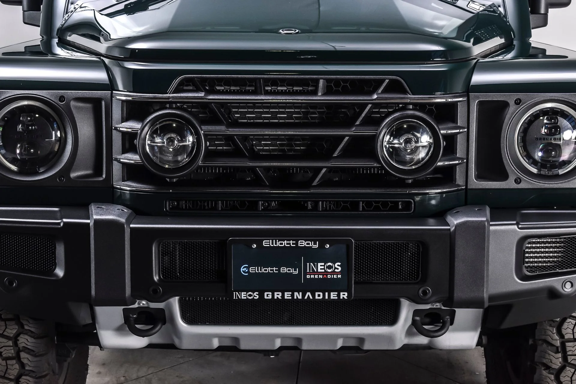 Used 2025 Sela Green INEOS Fieldmaster Edition image 9