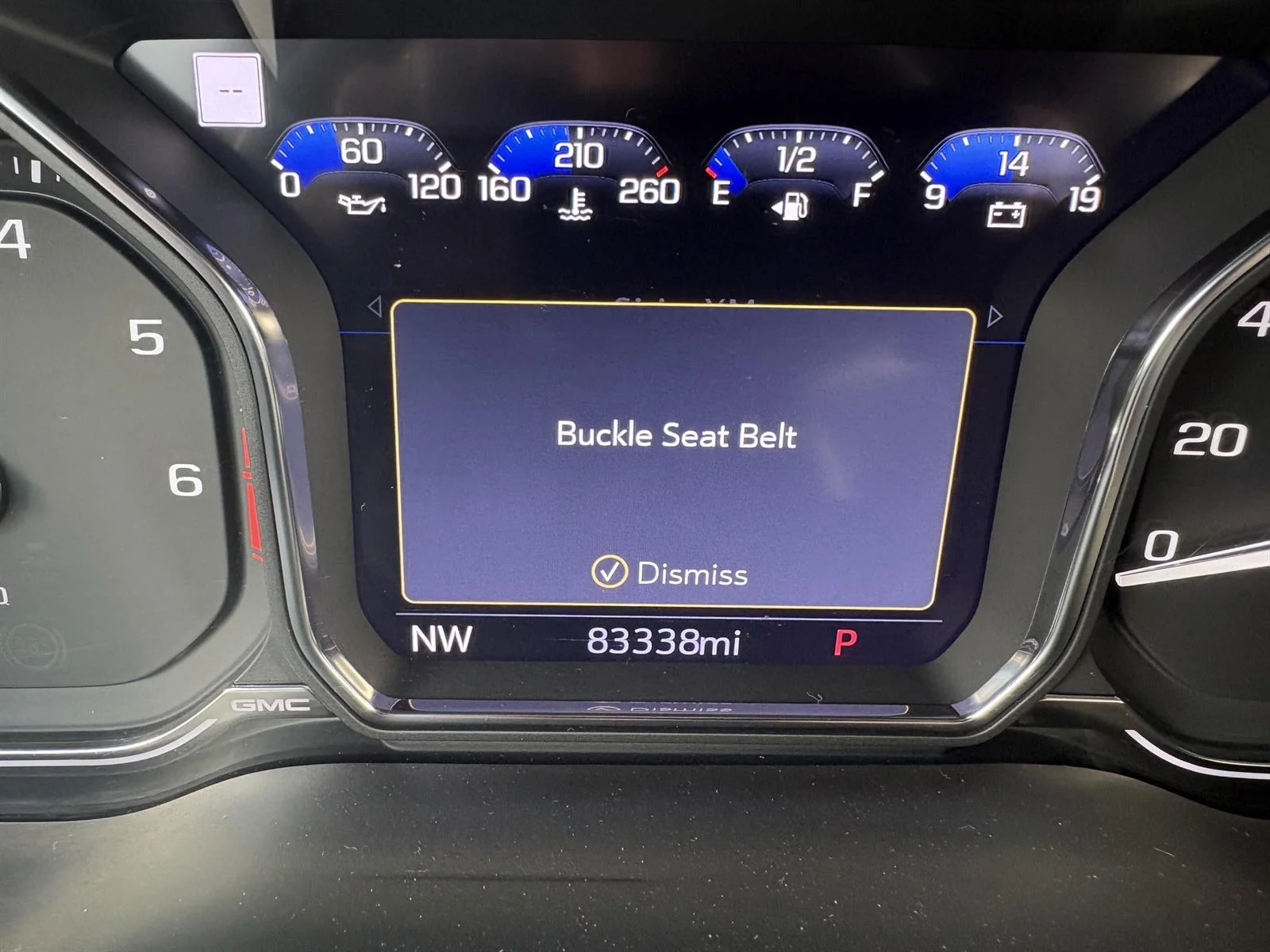 Used 2021 WHITE FROST TRICOAT GMC Denali image 18