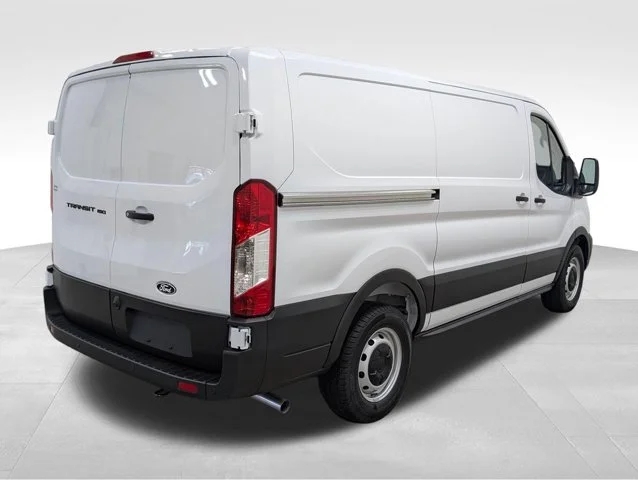 New 2026 Oxford White Ford Cargo Van image 41