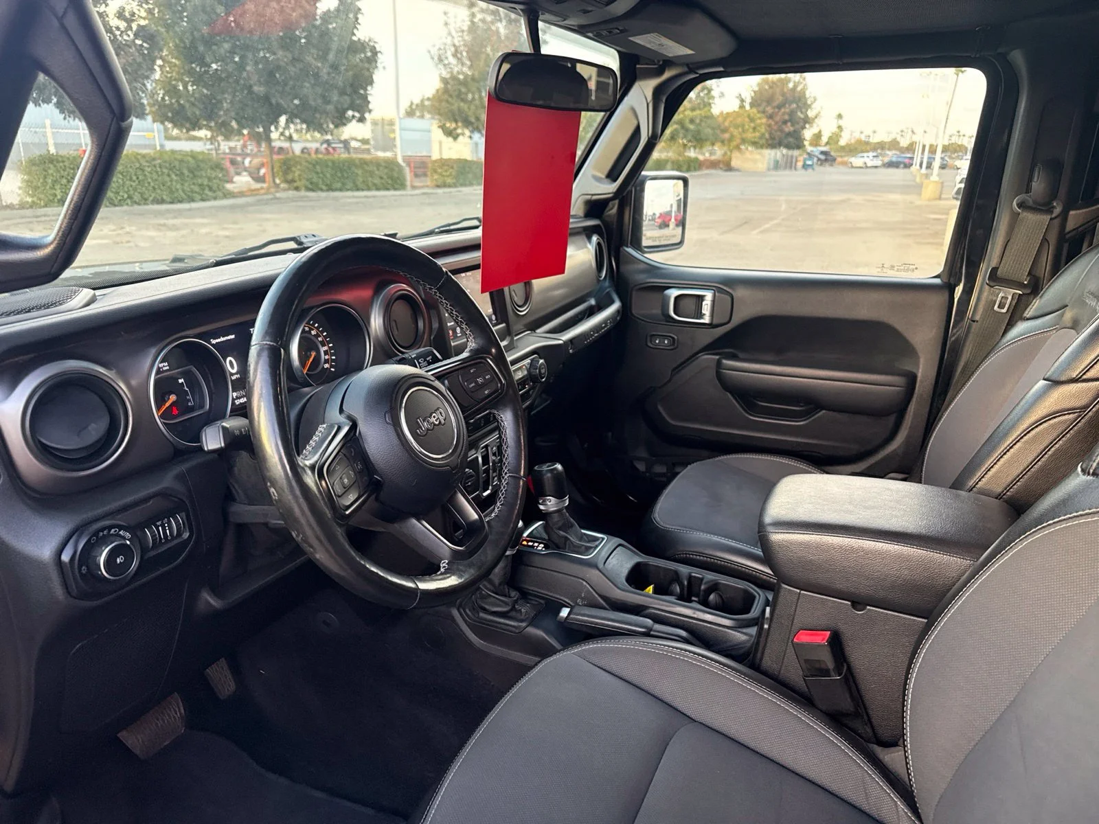 Used 2020 Black Jeep Unlimited Sport image 10