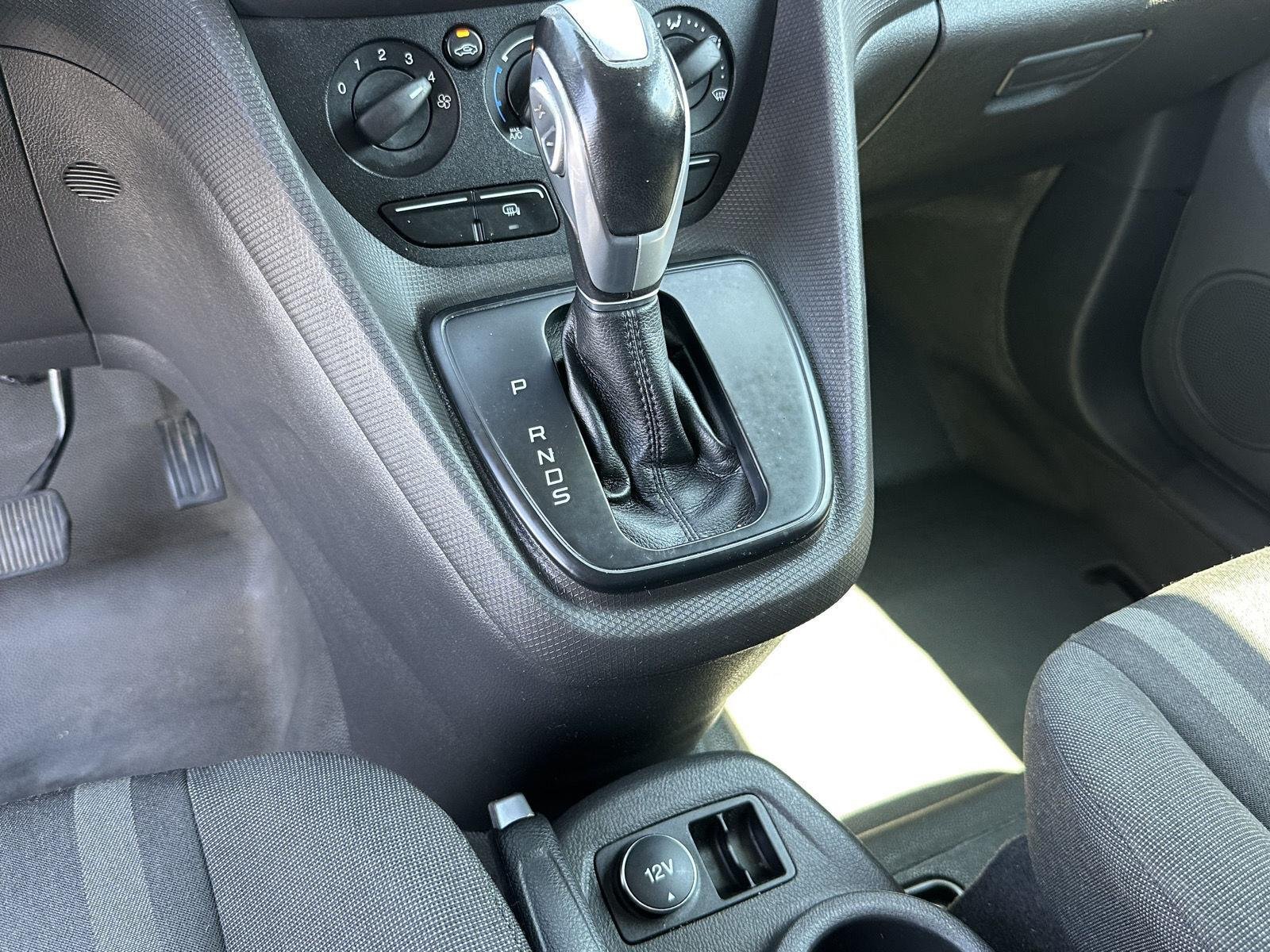 2015 Ford Transit Connect XLT - Photo 35