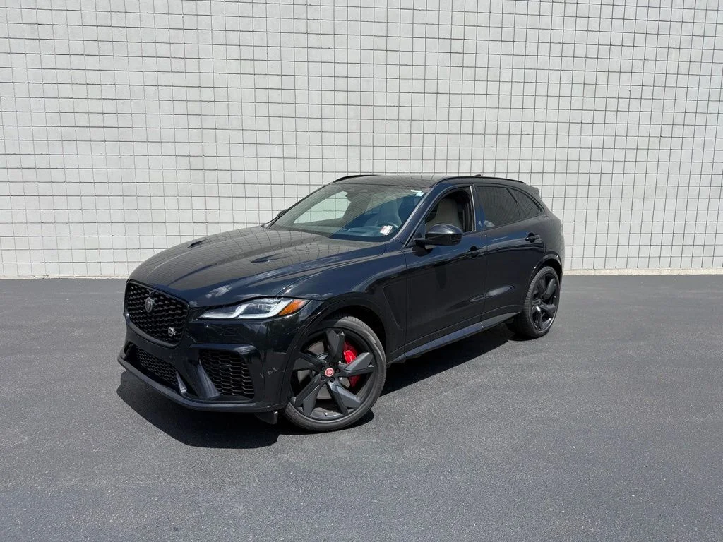 2023 Jaguar F-PACE SVR AWD's photo