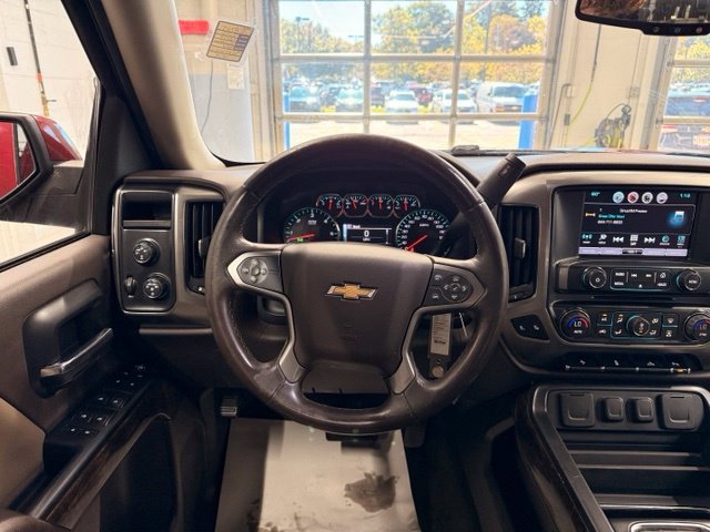 Used 2016 SIREN RED TINTCOAT Chevrolet LT image 19