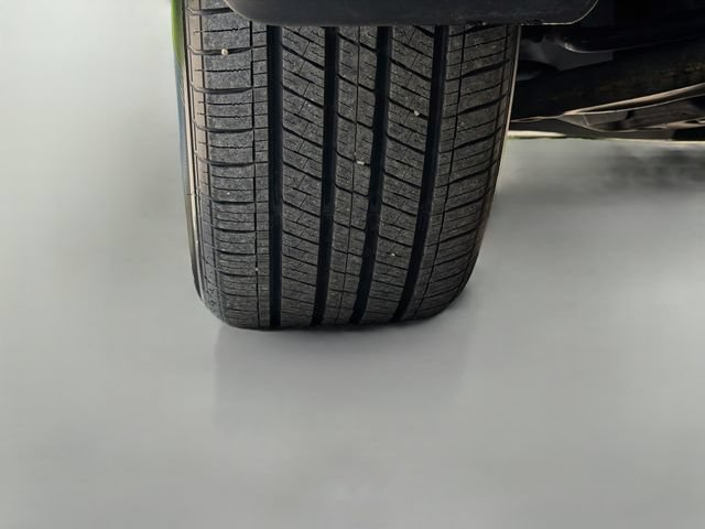 Used 2023 Runway Red Kia EX image 43