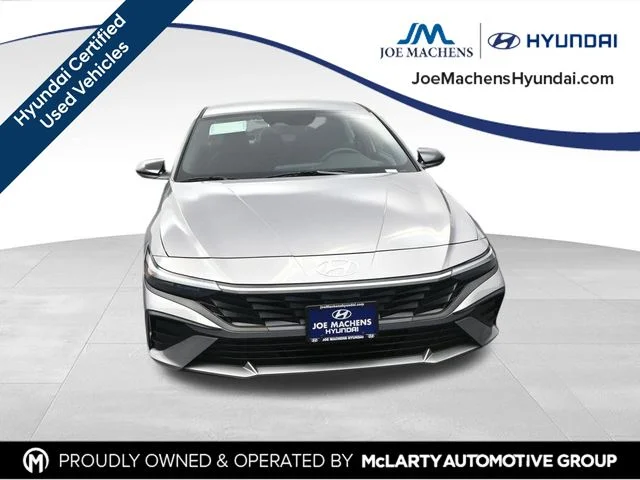 Used 2025 Silver Hyundai SEL Sport image 4