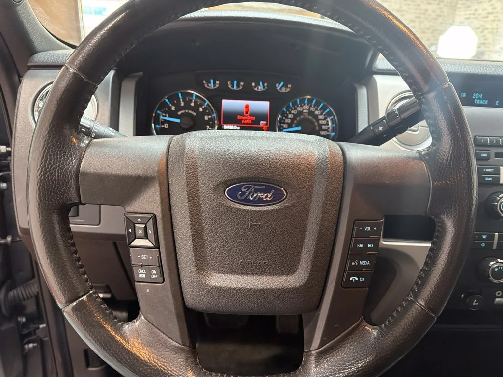 Used 2012 Sterling Gray Metallic Ford XLT image 23