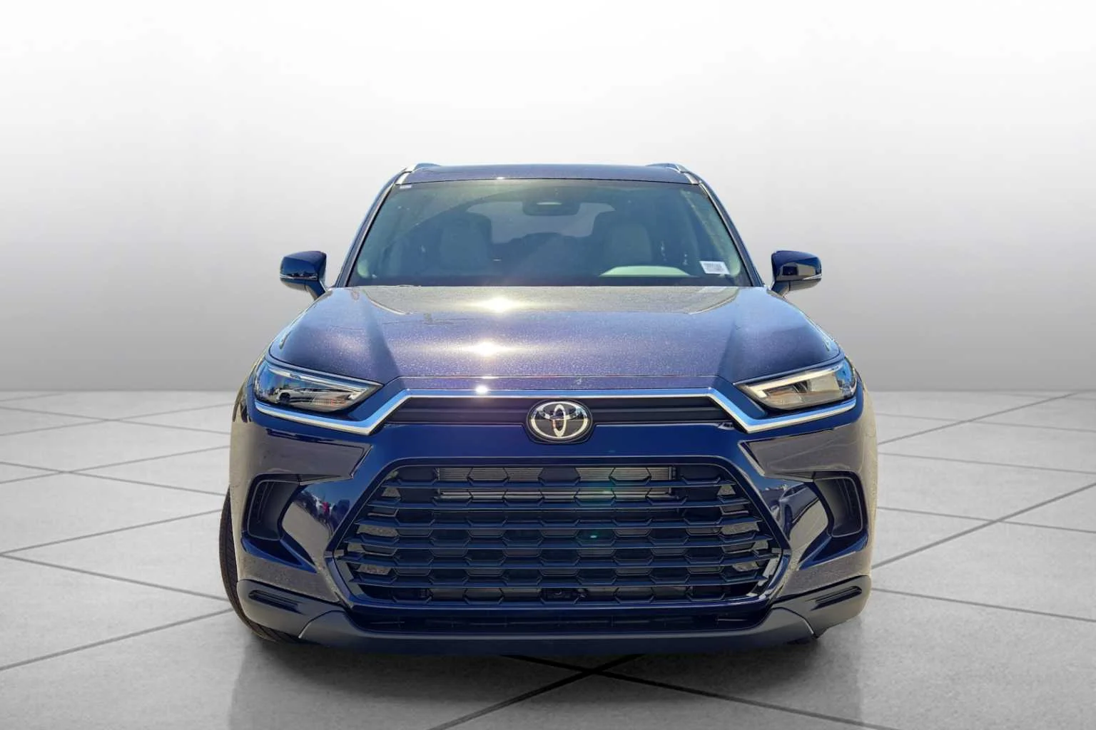 New 2026 Blueprint Toyota Hybrid XLE image 3
