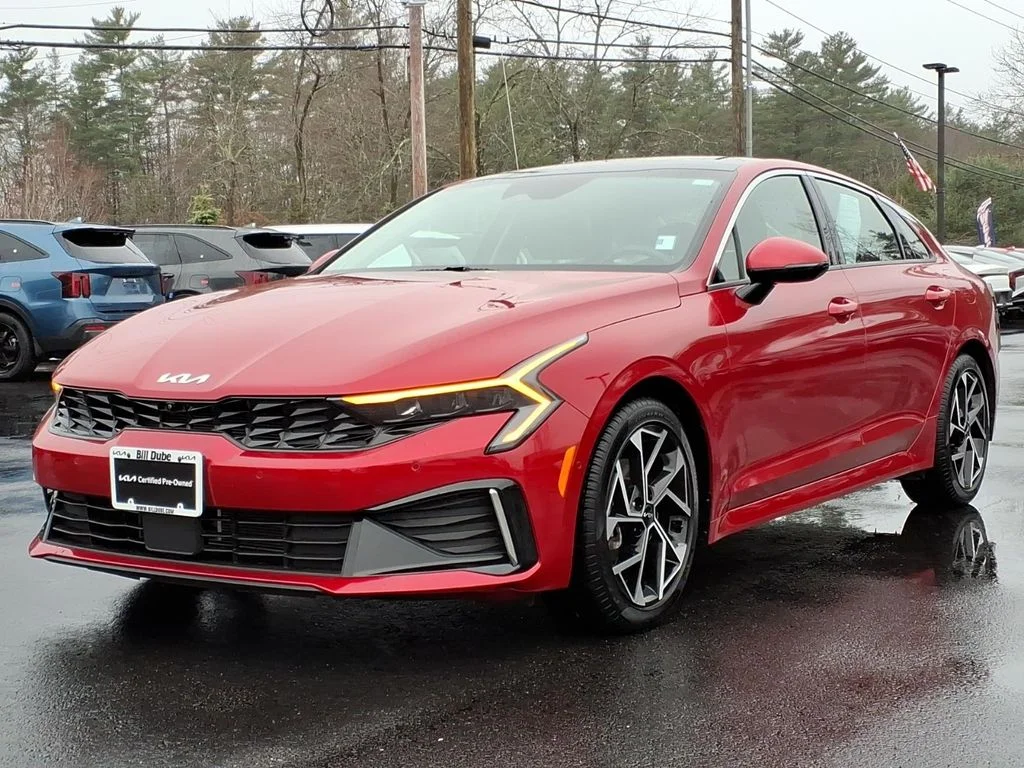 Certified Used 2025 Red Kia EX image 23