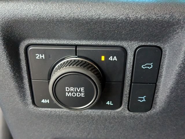 New 2026 Space Silver Metallic Ford MAX Platinum® image 25