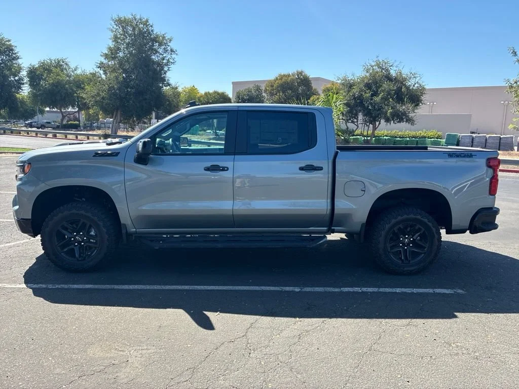 2026 Chevrolet Silverado 1500 LT Trail Boss - Photo 6