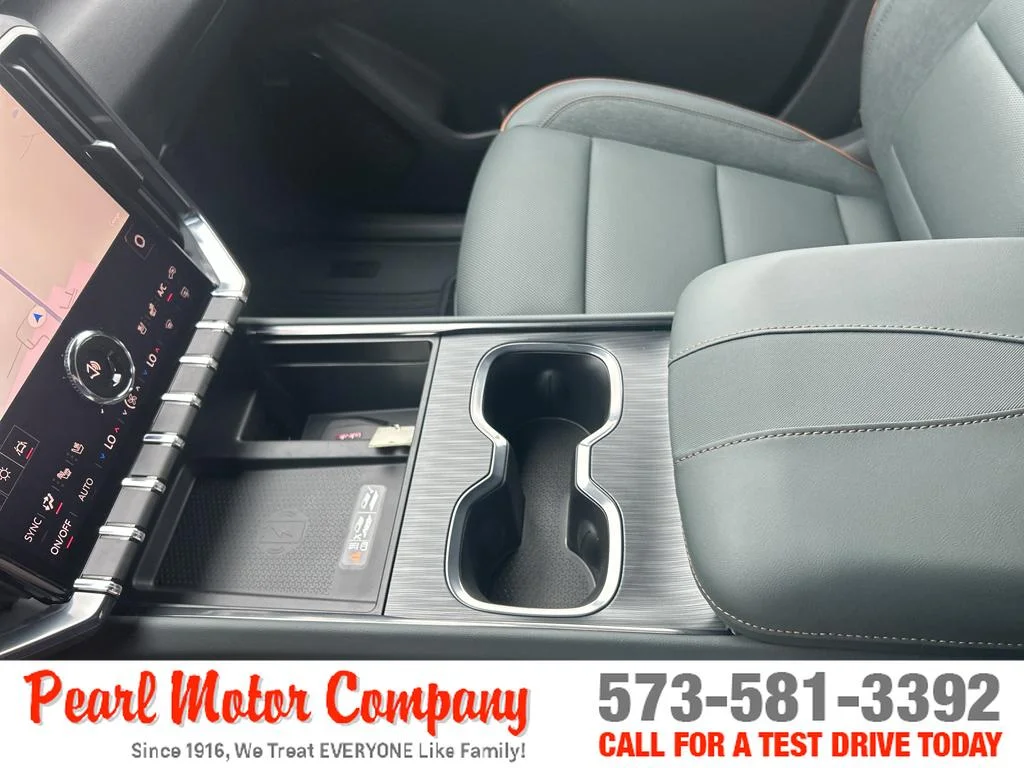 2026 GMC Acadia AT4 - Photo 20