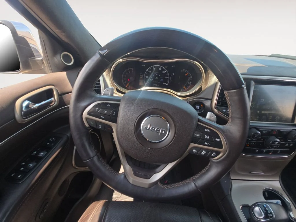 Used 2014 Beige Jeep Summit image 11