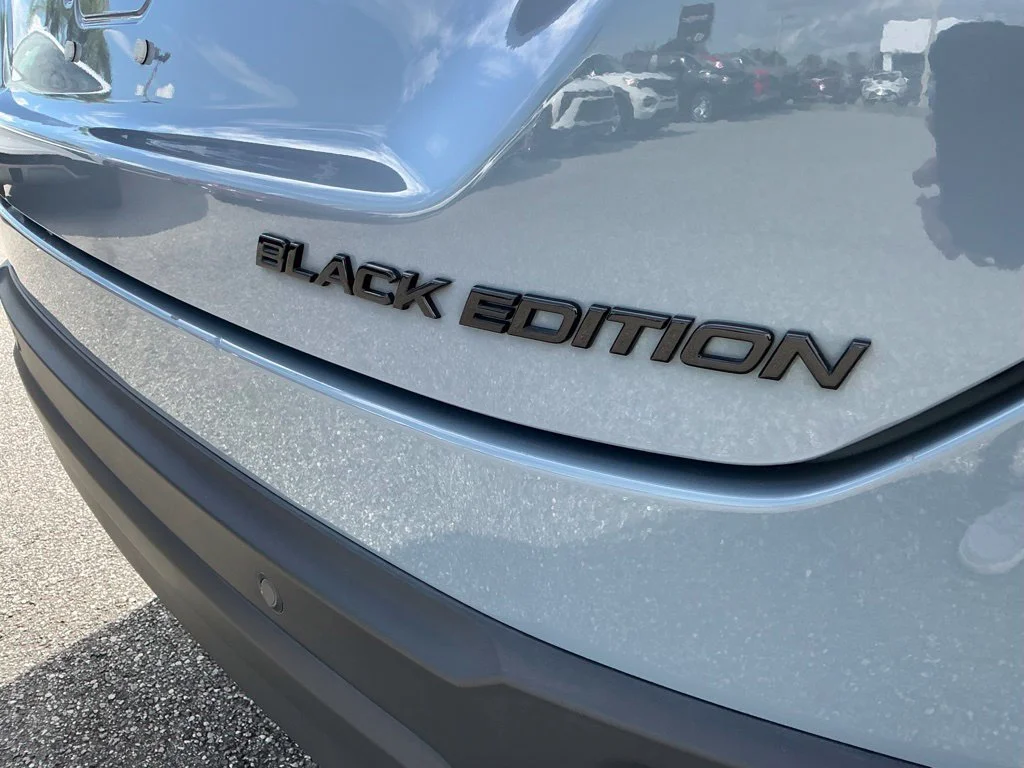 Used 2025  Honda Black Edition image 21