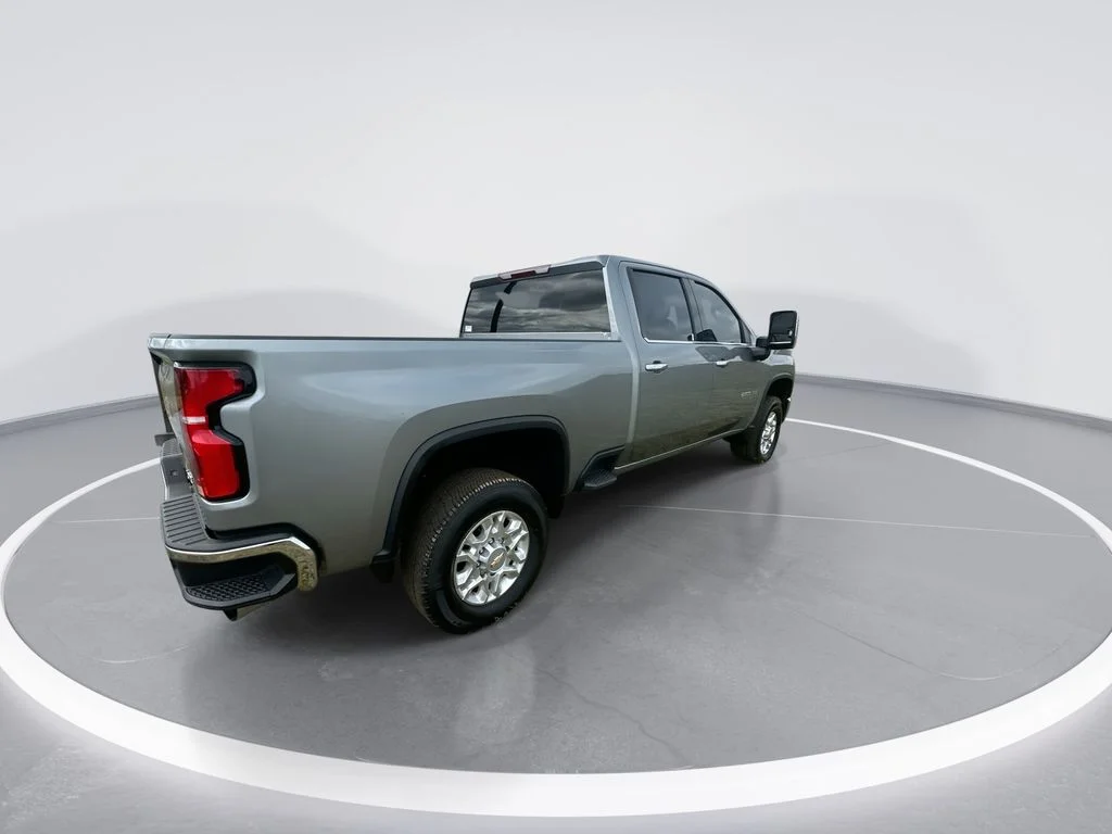 Used 2024 Gray Chevrolet LTZ image 8