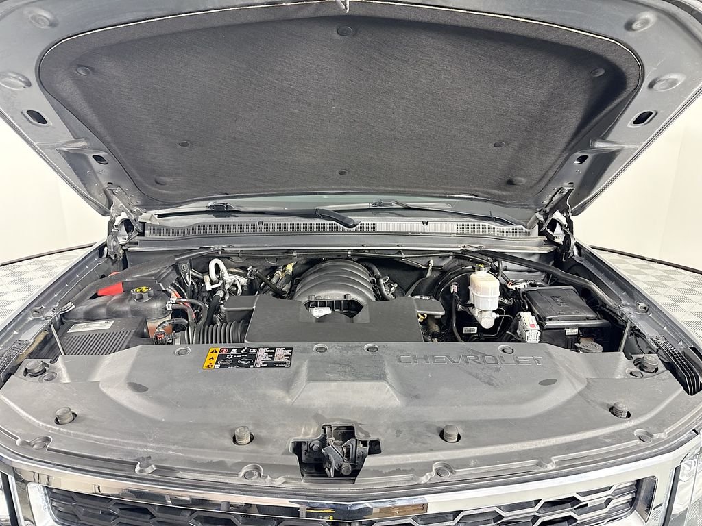 Used 2019 Gray Chevrolet LT image 33