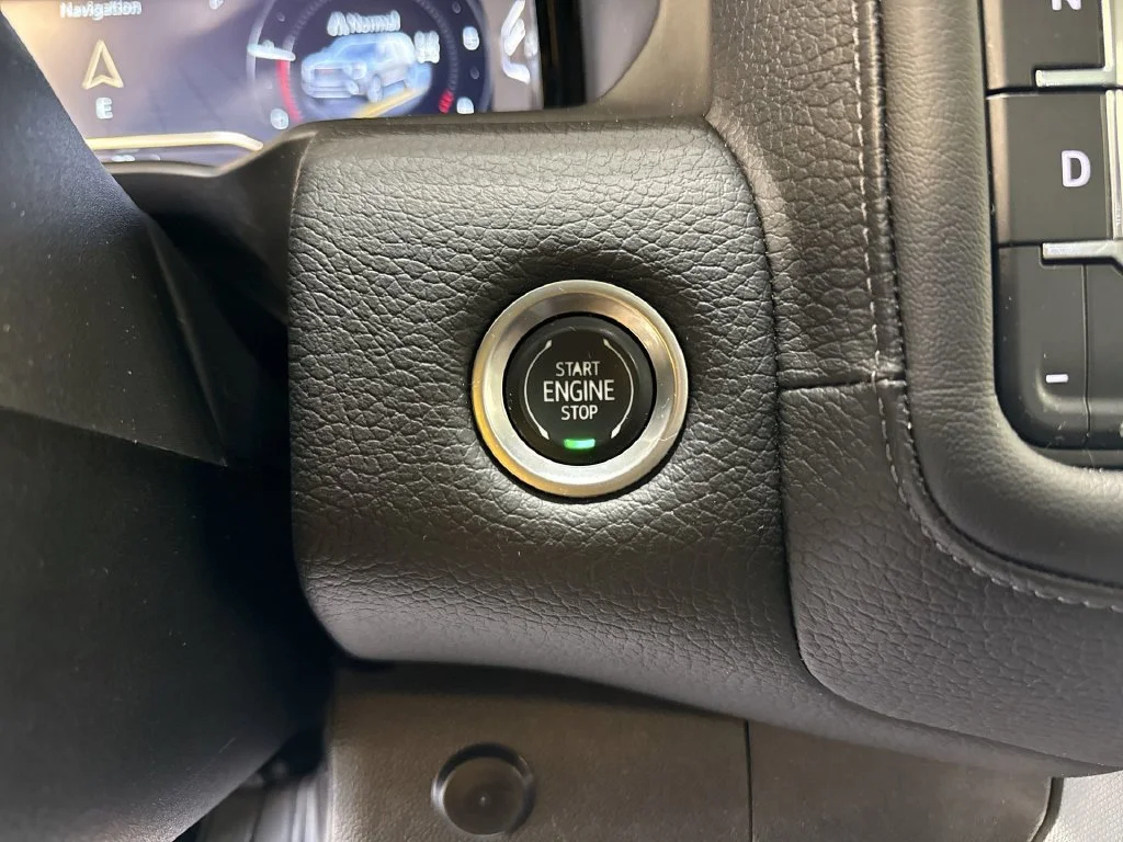 Certified Used 2022 ONYX BLACK GMC Denali image 22