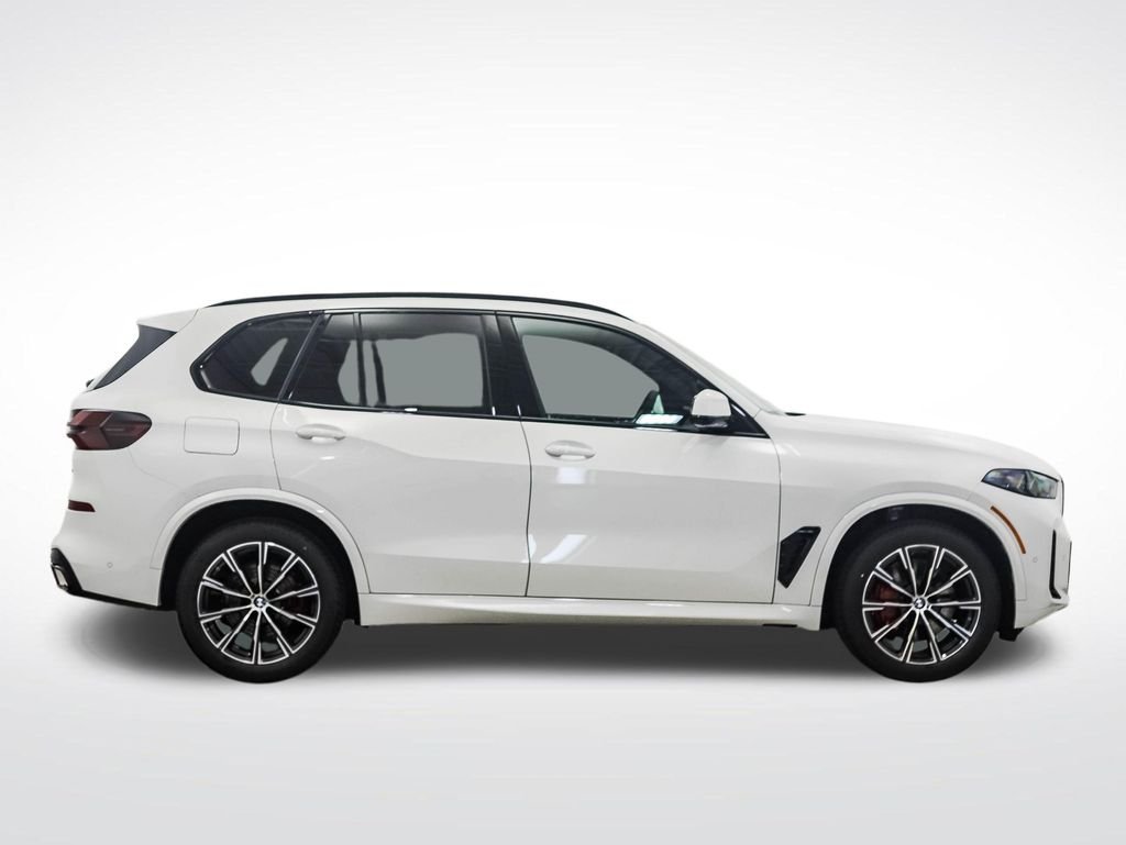 New 2026 Alpine White BMW xDrive40i image 6