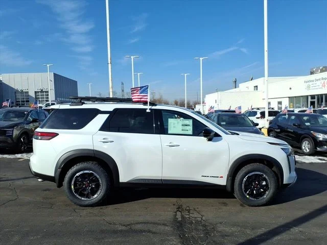 New 2026 Everest White Pearl TriCoat Nissan Rock Creek image 2