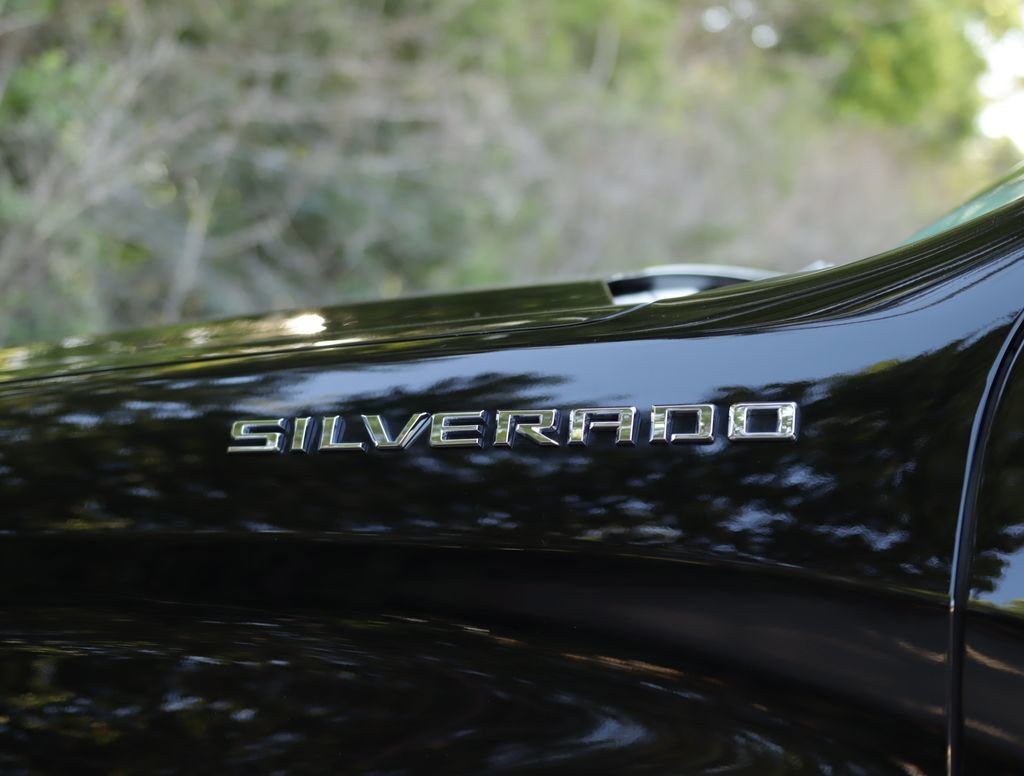 Used 2024 Black Chevrolet LT (2FL) image 32