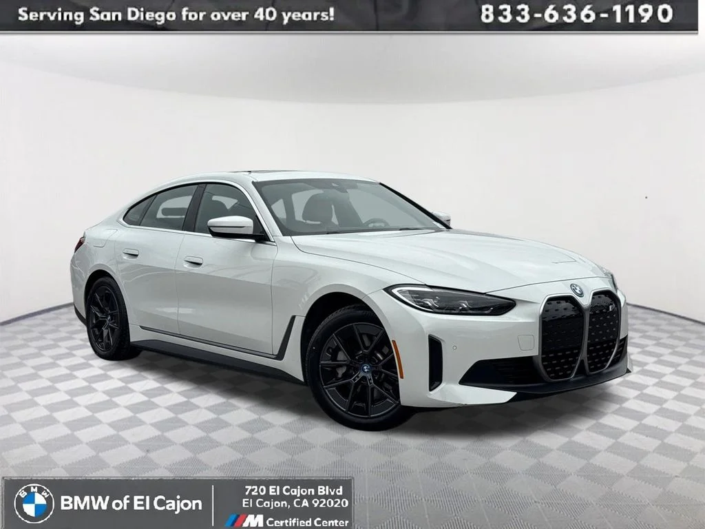 2023 BMW i4 eDrive35's photo