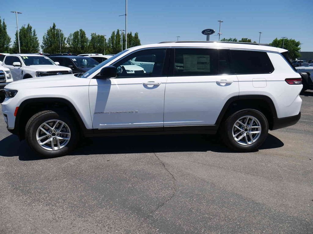 New 2026 Bright White Clearcoat Jeep Laredo X image 14