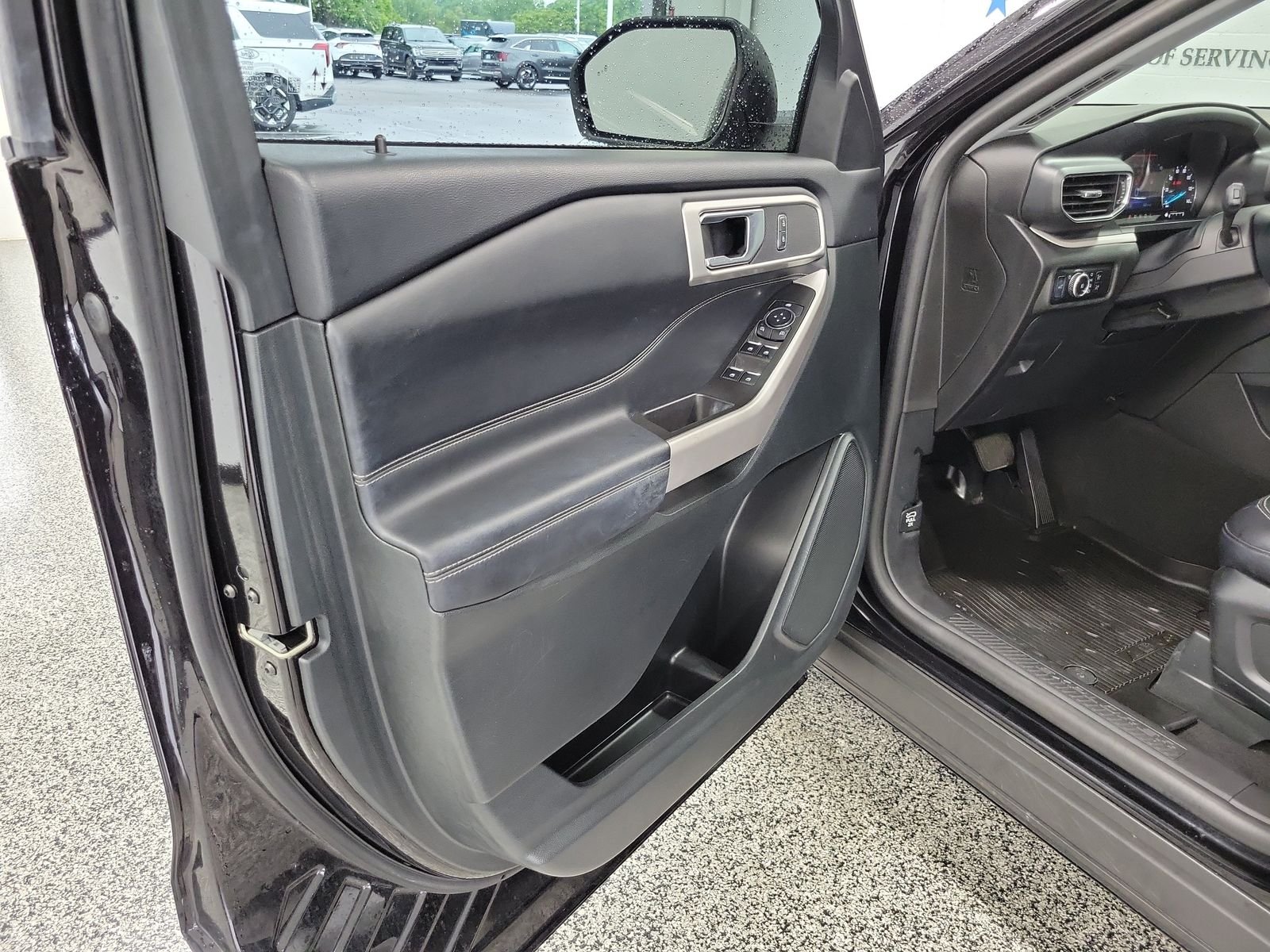 Certified Used 2024 Black Ford XLT image 8