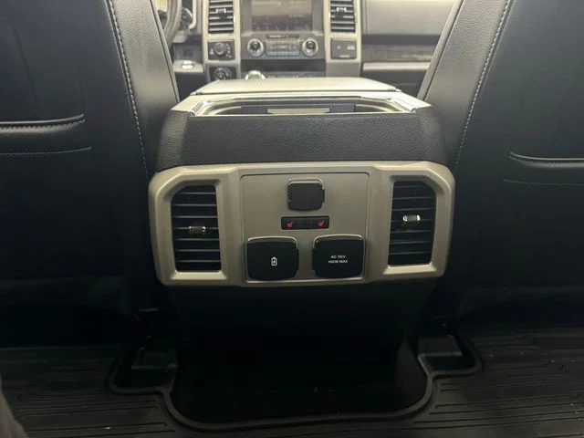 Used 2019 White Platinum Clearcoat Metallic Ford Lariat image 42