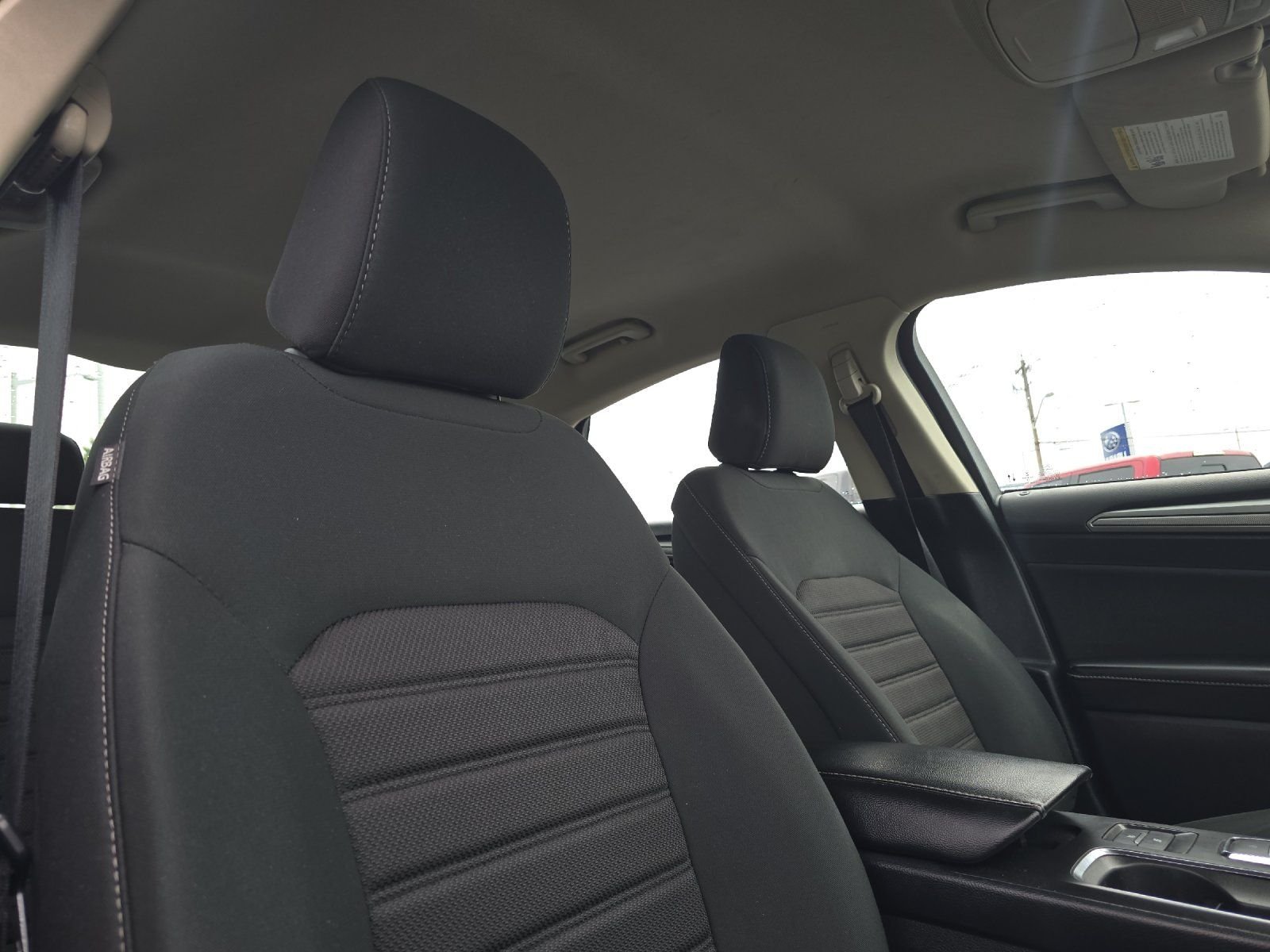 Used 2020 Black Ford SE image 18