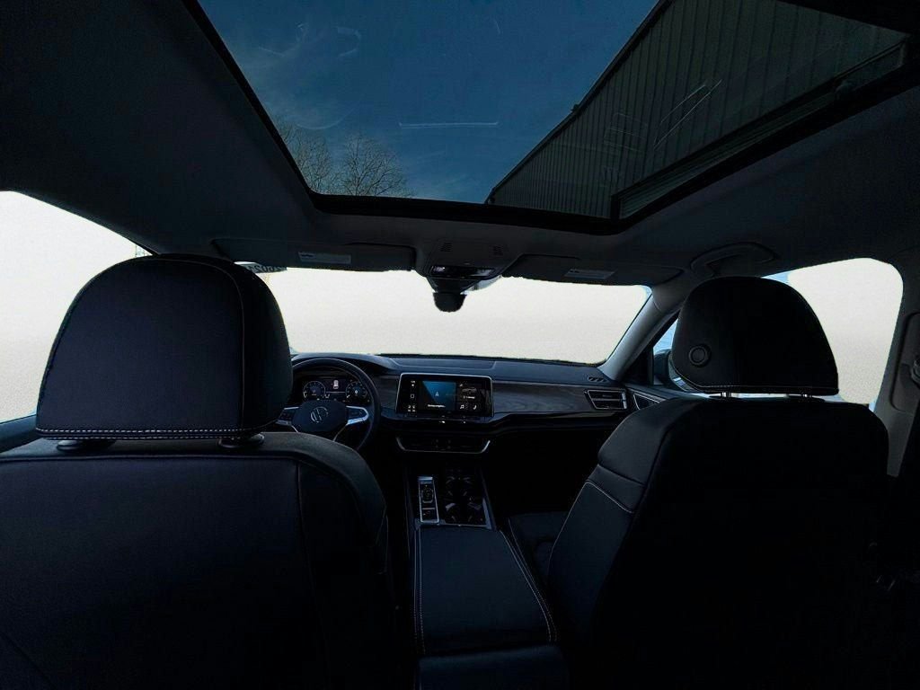 2026 Volkswagen Atlas SE w/Tech - Photo 21