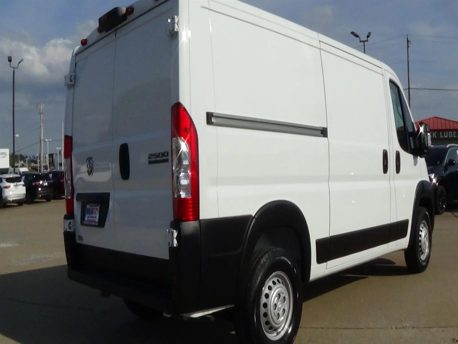 Used 2025 Bright White Clear Coat (pw7) RAM Tradesman 2500 image 6