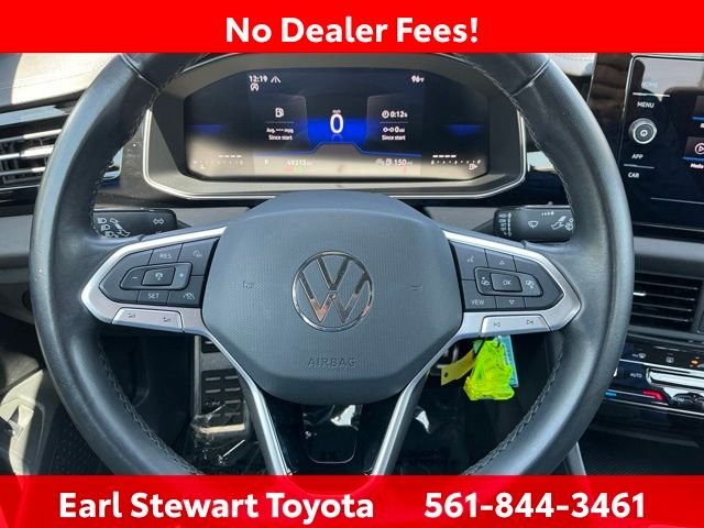 Used 2025 White Volkswagen 1.5T Sport image 35