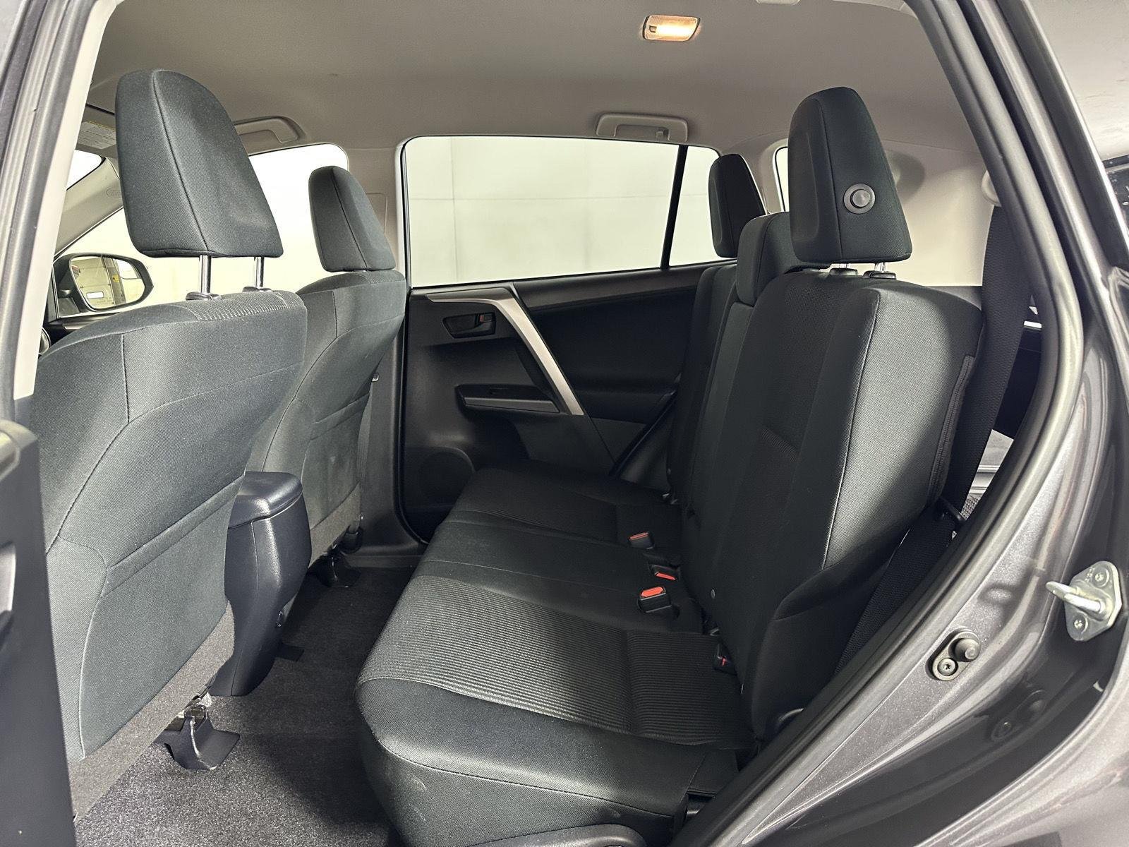 Used 2018 Magnetic Gray Metallic Toyota LE image 19