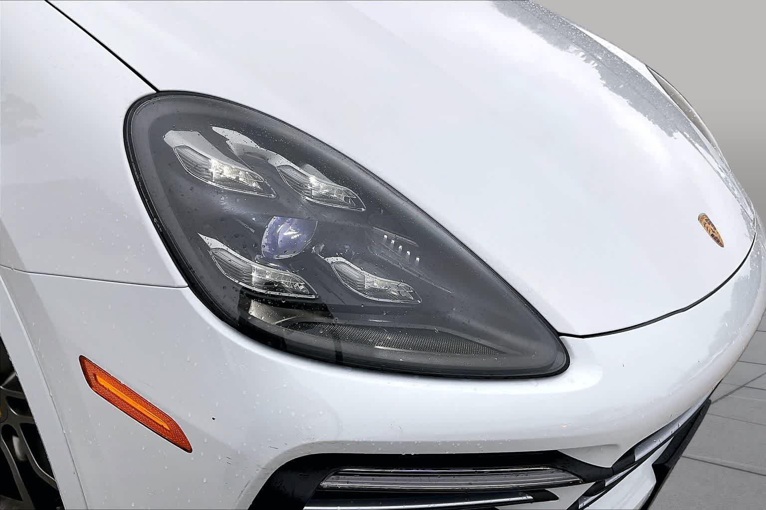 Used 2020 WHITE Porsche  image 26