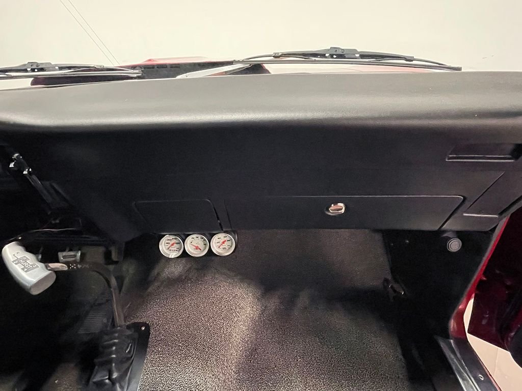 Used 1972 Red Chevrolet  image 56