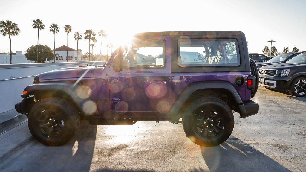 New 2026 Reign Jeep Sport image 14