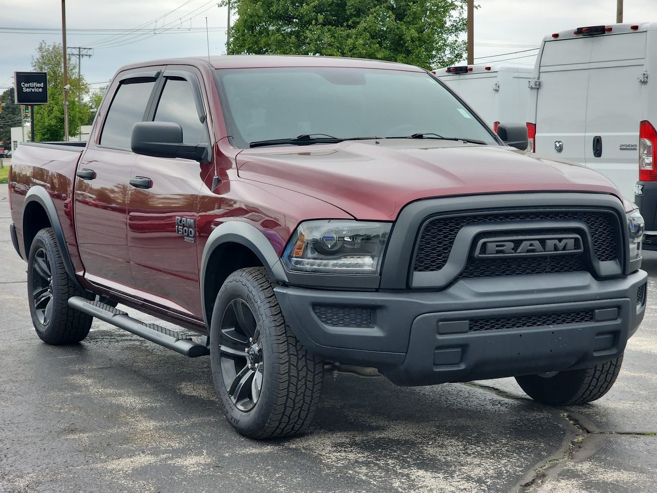 2024 RAM 1500 Classic Warlock 4x4 Crew Cab 5'7's photo